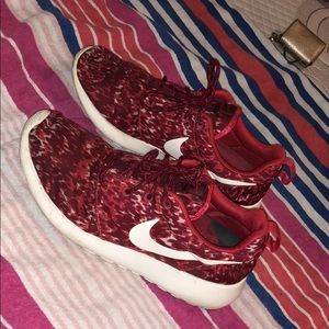 Nike Roshes